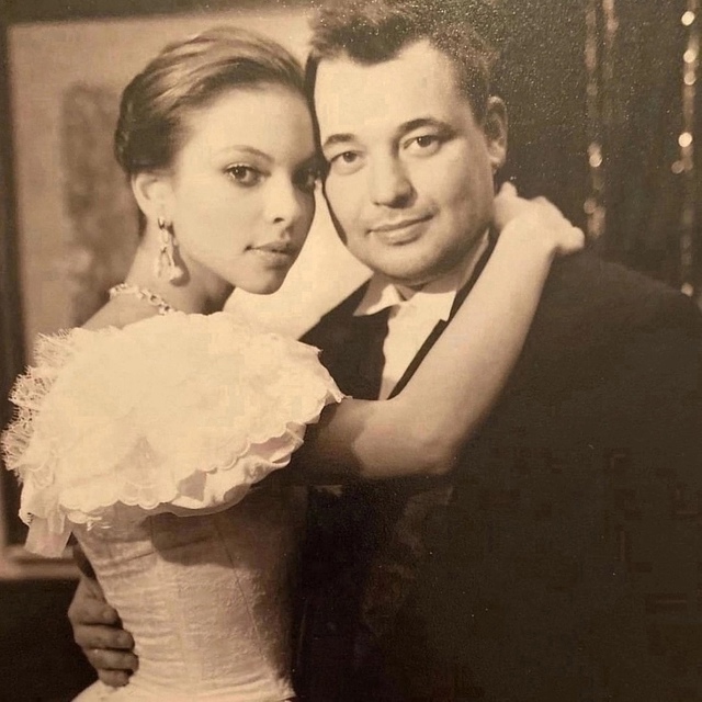 ❤ СЕРГЕЙ ЖУКОВ И ЕГО МНОГОЛЕТНЯЯ ЛЮБОВЬ
Сергей Жуков...