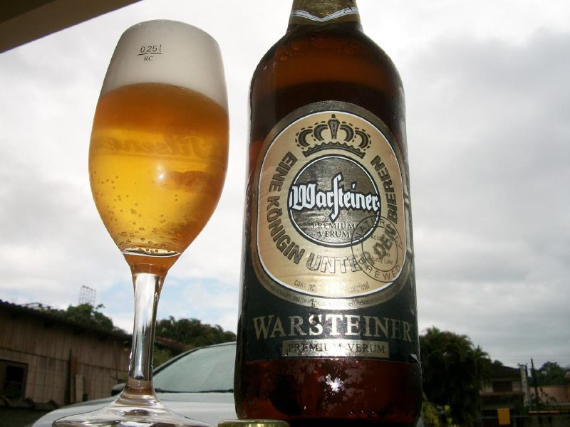 Пивозавры, плохие новости: импортное пиво может исчезнуть с российских магазинов.
Поставки немецко