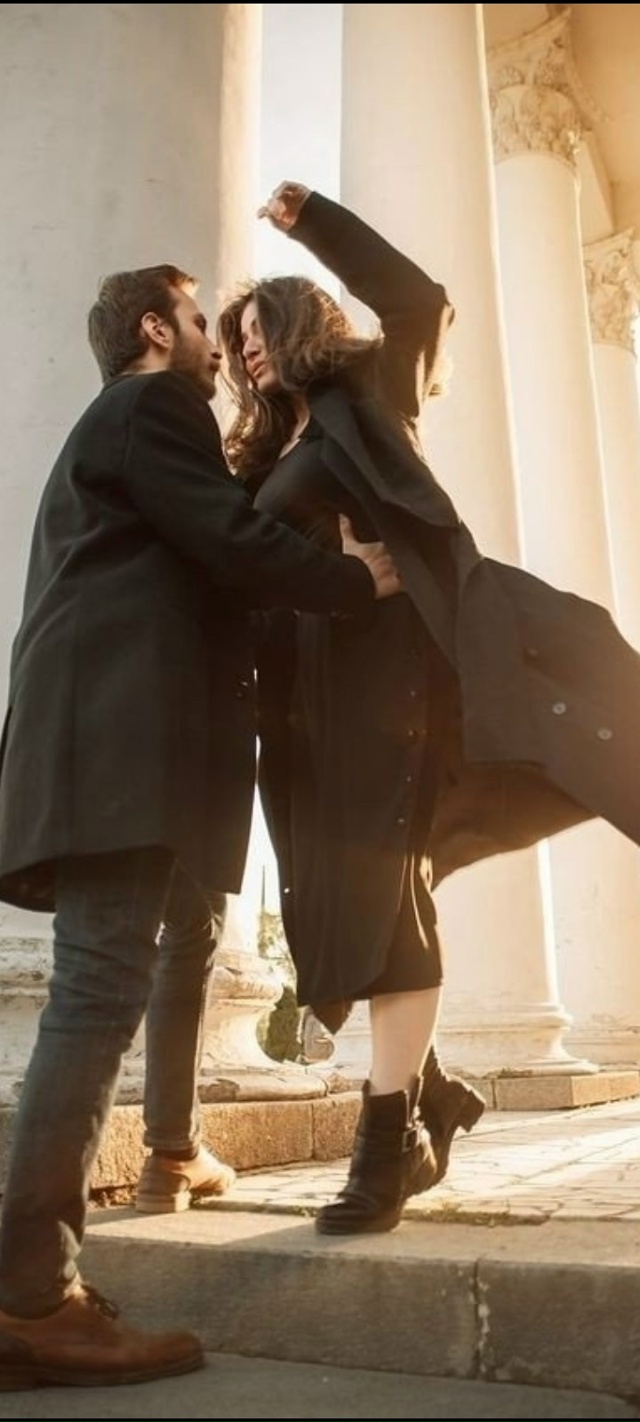 Разница между женатиками и холостяками:
Женатые всегд...