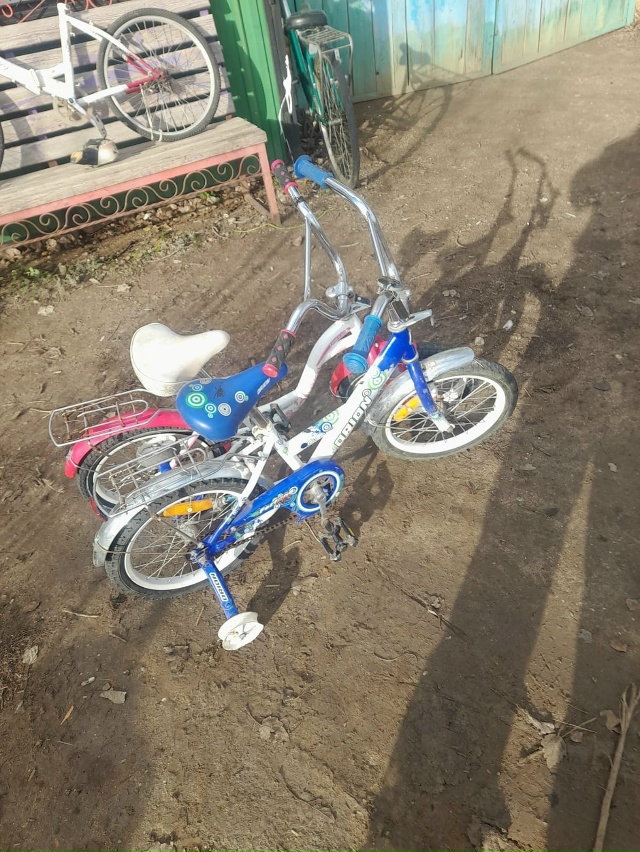 Продам недорого телефон для подробностей 89010812307