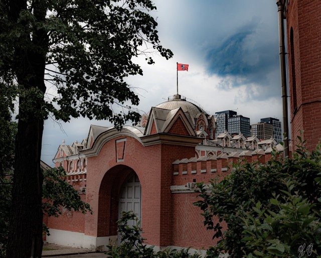 Петровский Путевой дворец
Дворец был построен в 1776-178...