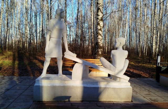 11.11.25г.
побольше бы таких дней, ясных, ярких и красивых!!!...