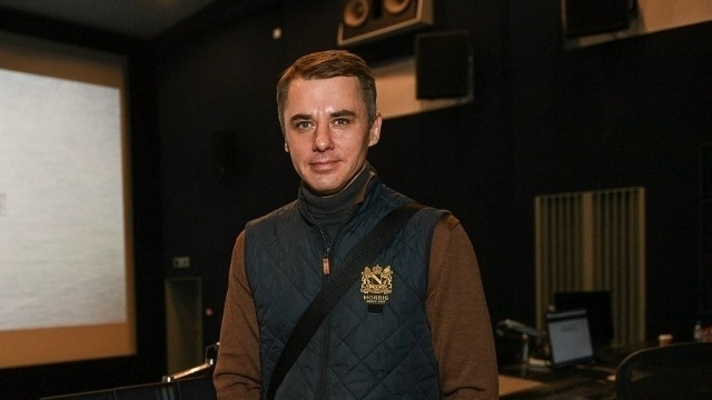 В интернете активно обсуждают поразительное сходство ...