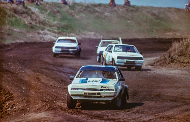 🏎 Тольятти 90х
Автокросс на КВЦ ВАЗа! Фоторепортаж Ва...