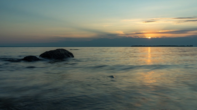 На берегу Рыбинского водохранилища 😍
📷 Алексей Глух...