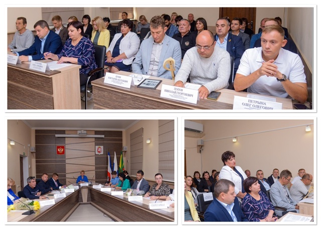 18-я сессия Евпаторийского горсовета: яркие моменты и в?...