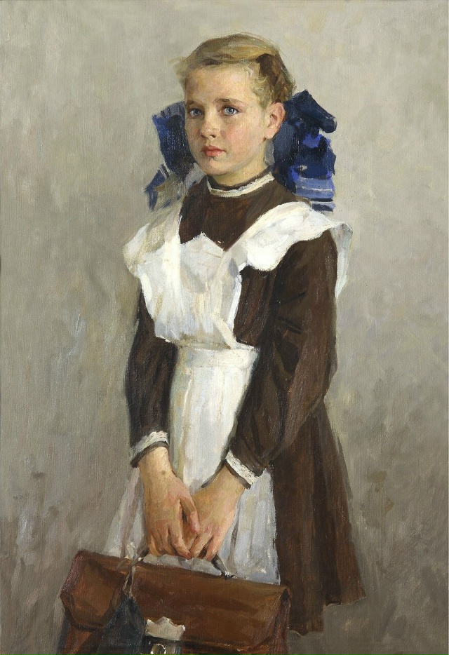 Девочку шести лет приводят в школу. На собеседовании е?...