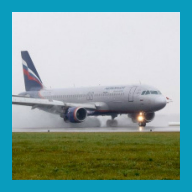 Пассажирка подала в суд на «Аэрофлот» — решила, что ав?...