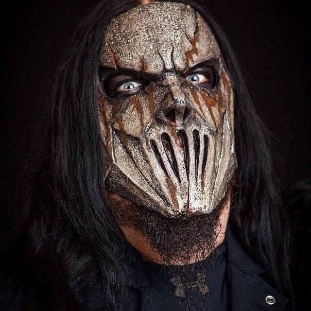 3 ноября 1973 года родился Mick Thomson, гитарист Slipknot.
Известе?...