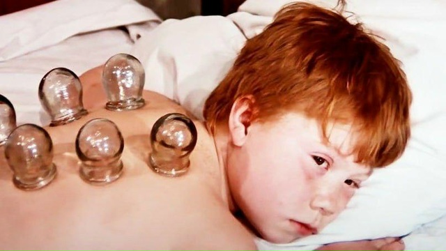 Помните эти медицинские банки?
Кто-то сейчас ими лечит...