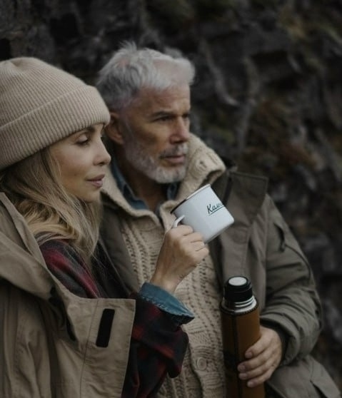 Олег Газманов с женой Мариной в новой фотосессии
74-ле...