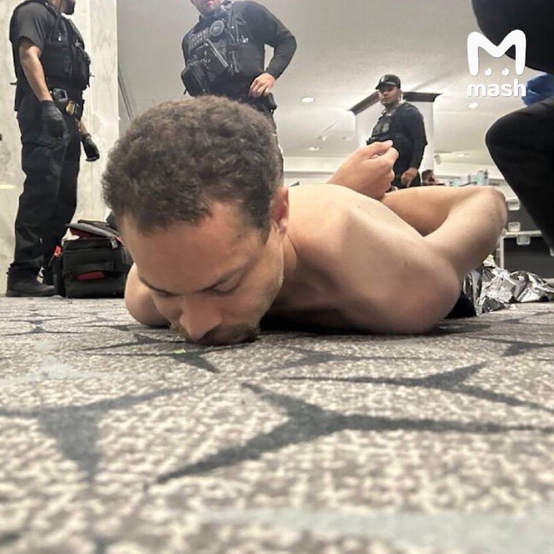 Трампа эвакуировали из-за стрельбы на ужине корреспондентов Белого дома. Стрельба прозвучала в рест