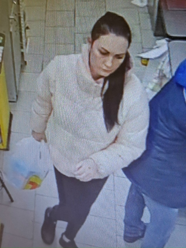 Админ, опубликуй пожалуйста 🙏
Девушка, вернитесь пожа...