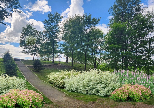 В Можайске благоустроят территорию Кремля
Ландшафтны?...