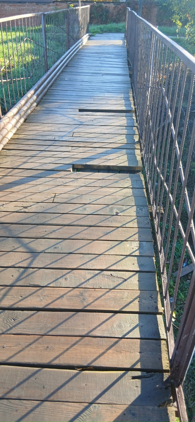 Анон.
Абинском видно не кто не занимается. Администрац?...