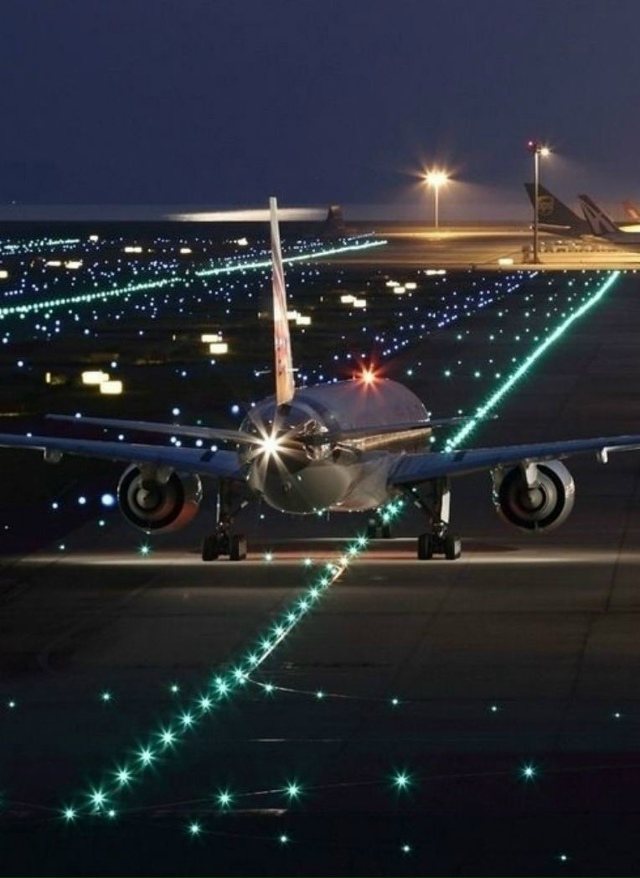 время для счастья—сейчас.