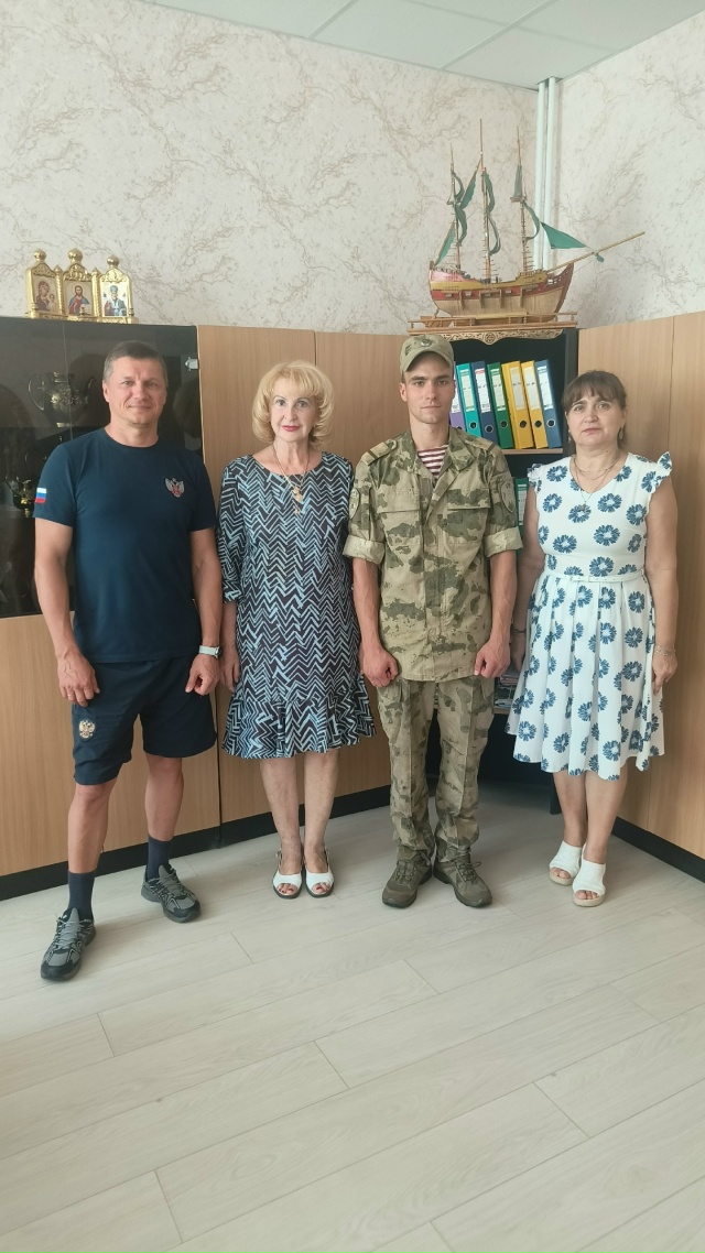 ГЕРОИ РЯДОМ
Сегодня мы живём в эпоху нового поколени?...