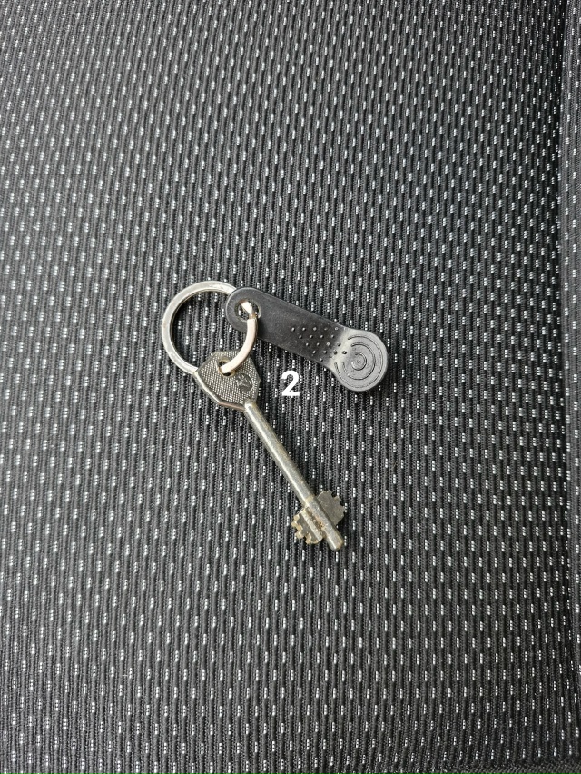 #ПотерялиНашлиПомогите
1 Найден телефон на парковке у...