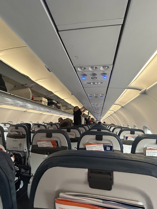 Уже вылетаем в Питер на VK фест!