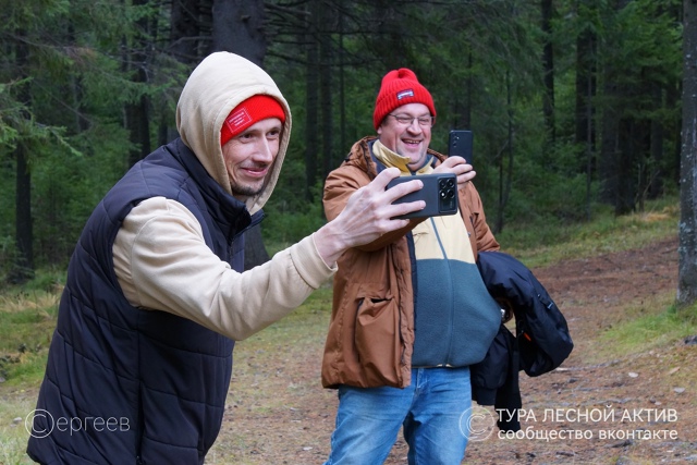 С компасом и картой, бегали по лесу! Весело было! Ух! ? ?...