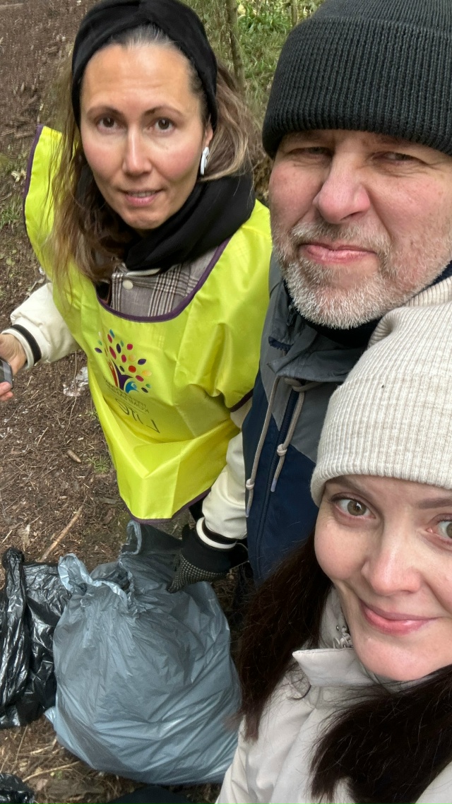 Уборка — это акт любви: к себе, к городу, к людям🩷
Дава...