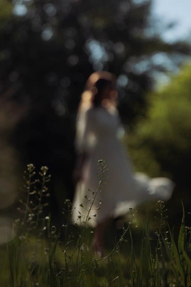 Ты не опоздала. Ты просто идёшь в своём темпе.
И это нор...