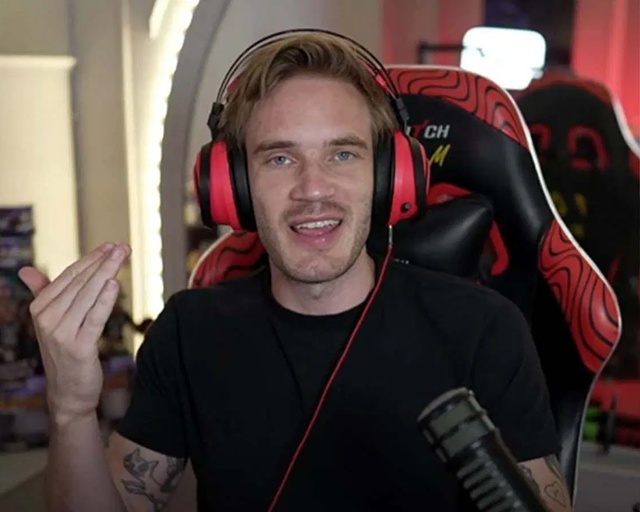 📉 PewDiePie больше не в топ-10. Что пошло не так? (Спойлер: ни?...