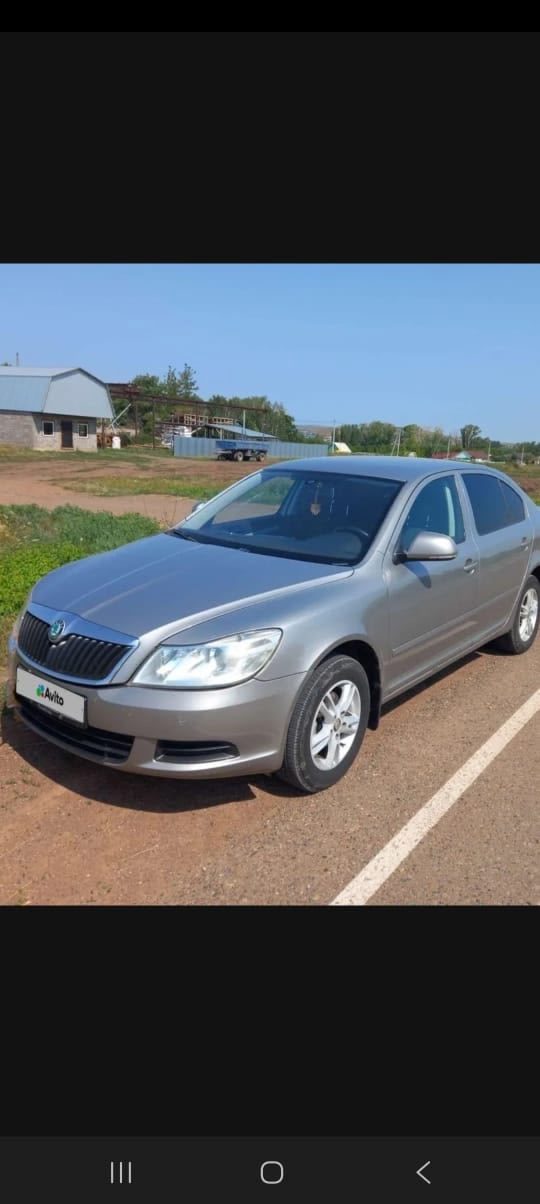 Продам школа октавия а5 2011 года 89877884970
