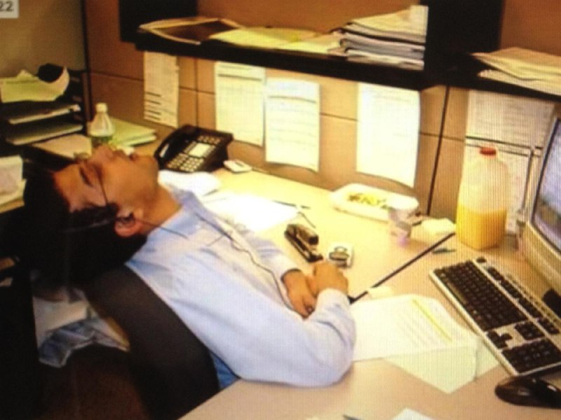 Дневной сон способен замедлить старение мозга на 3–6 лет, выяснили в University College London.
Ис