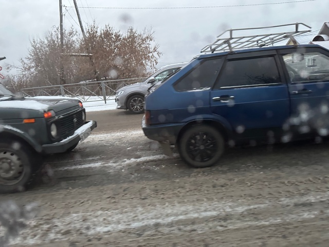 Виадук ДТП, ПОЛОСА ПРЯМО ПЕРЕКРЫТА