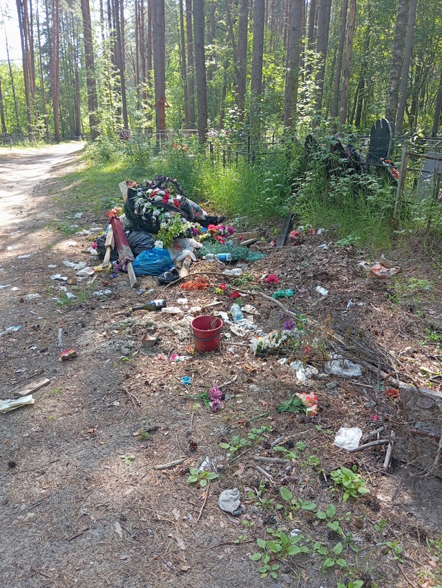 Ни так давно долго обсуждалась тема, мусора на Лумбушк?...
