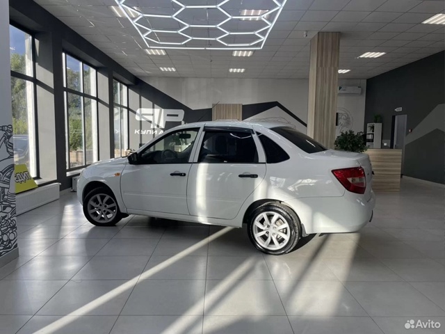 🏁LADA GRANTA
✅Год : 2015
✅ДВС : 1.6 ( 8 клапанный )
✅Кпп : механи...