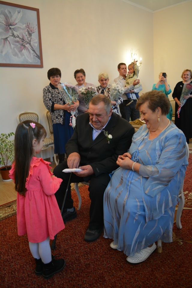 💍Супружеская пара из Смоленска отметила золотую свад...