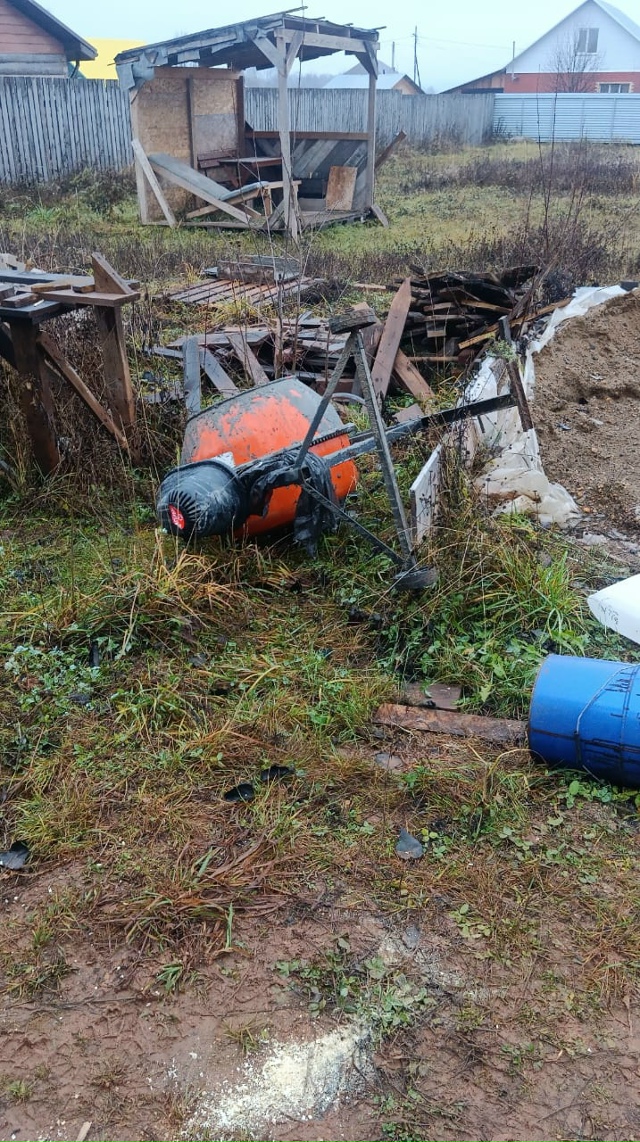 Настоятельно просим связаться с нами родителей троих ?...