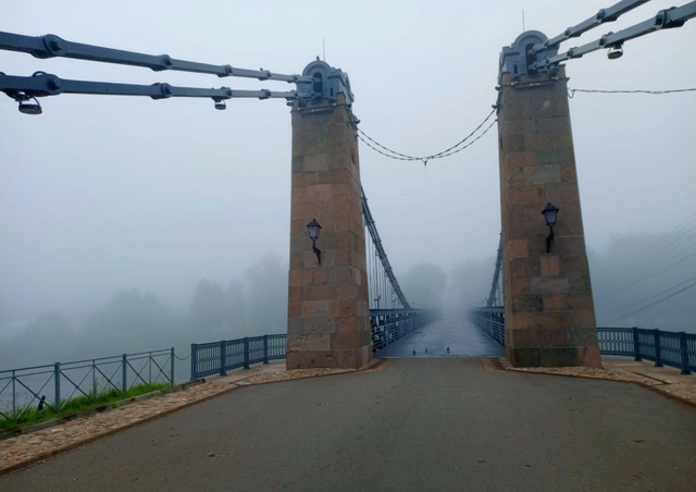 Как завораживает Остров ?
Что-то волшебное ?