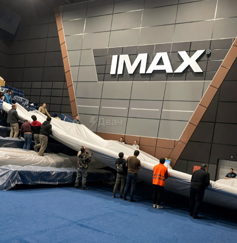 В Хабаровске школьник повредил IMAX-экран стоимостью 26 000 000 рублей
По данным СМИ, ему не понрав