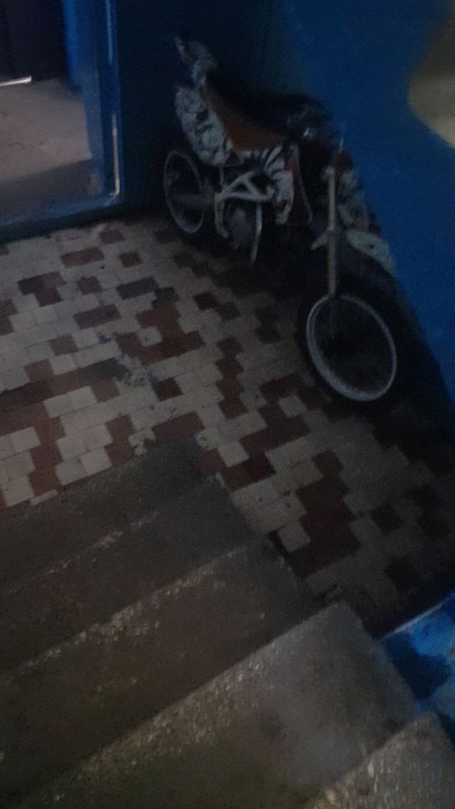 Анонимно.Сколько это может продолжатся осталось машин...