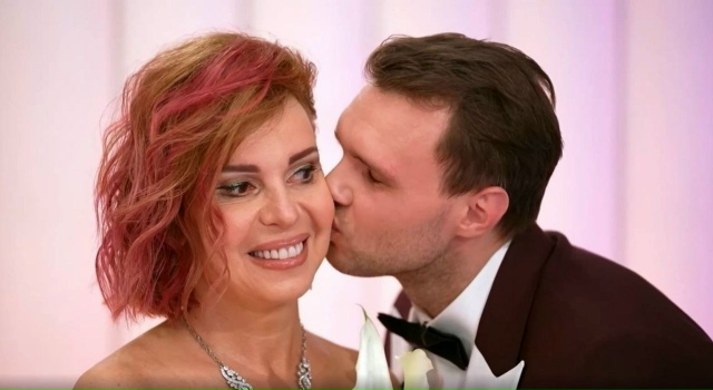 59-летняя певица Наталья Штурм представила публике сво?...