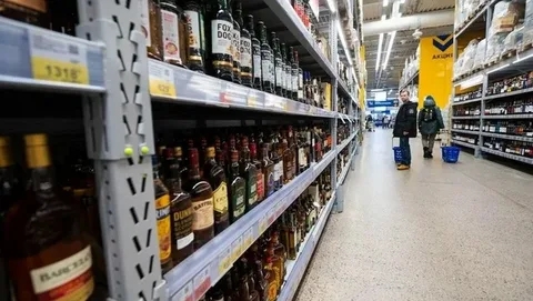 Крепкий алкоголь подорожал с 1 января 🍷
2026 год началс?...