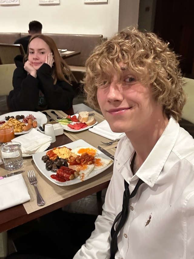 Кушаем и выезжаем в Москву ?