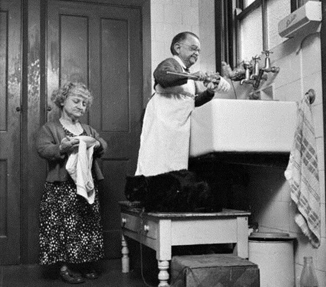 Самый маленький человек в мире на 26 октября 1956 года Ген...