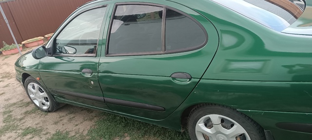 Продам Рено Меган 2001гв , КПП автомат. Колеса новые, цена...