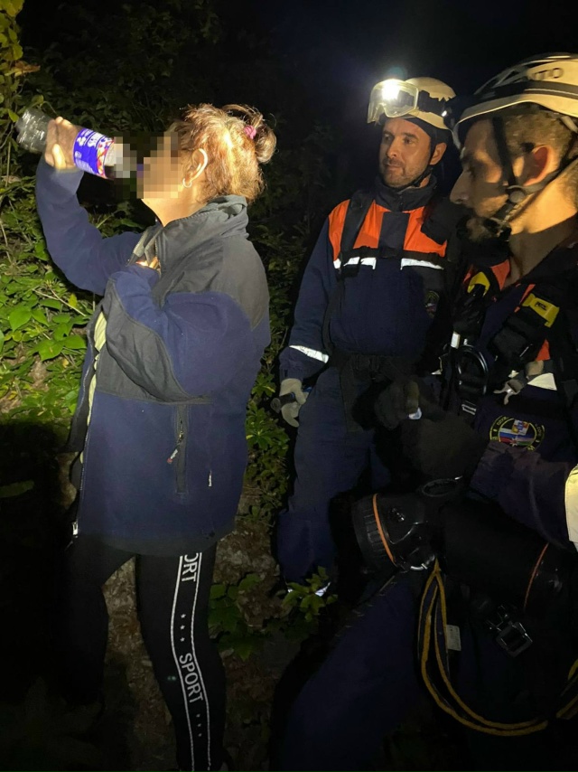 Бессонная ночь сочинских спасателей
Пока город жил об...