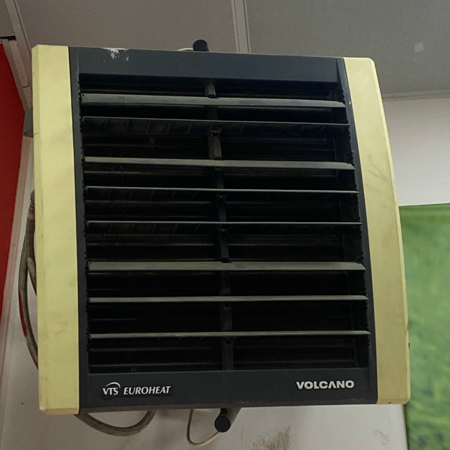 Здравствуйте🤝
Есть ли мастера у нас в провинции, кото?...