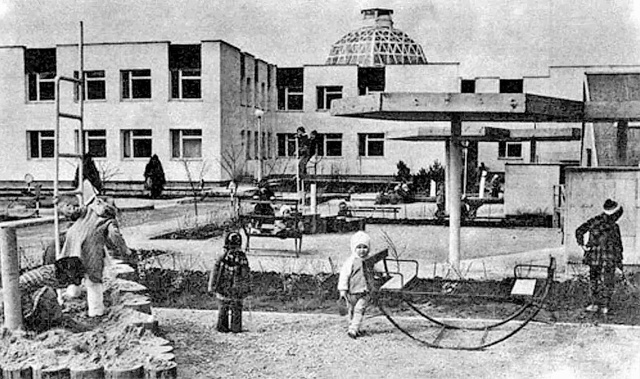 Евпатория 1979 и 1980-89 – Детский сад «Журавлик».