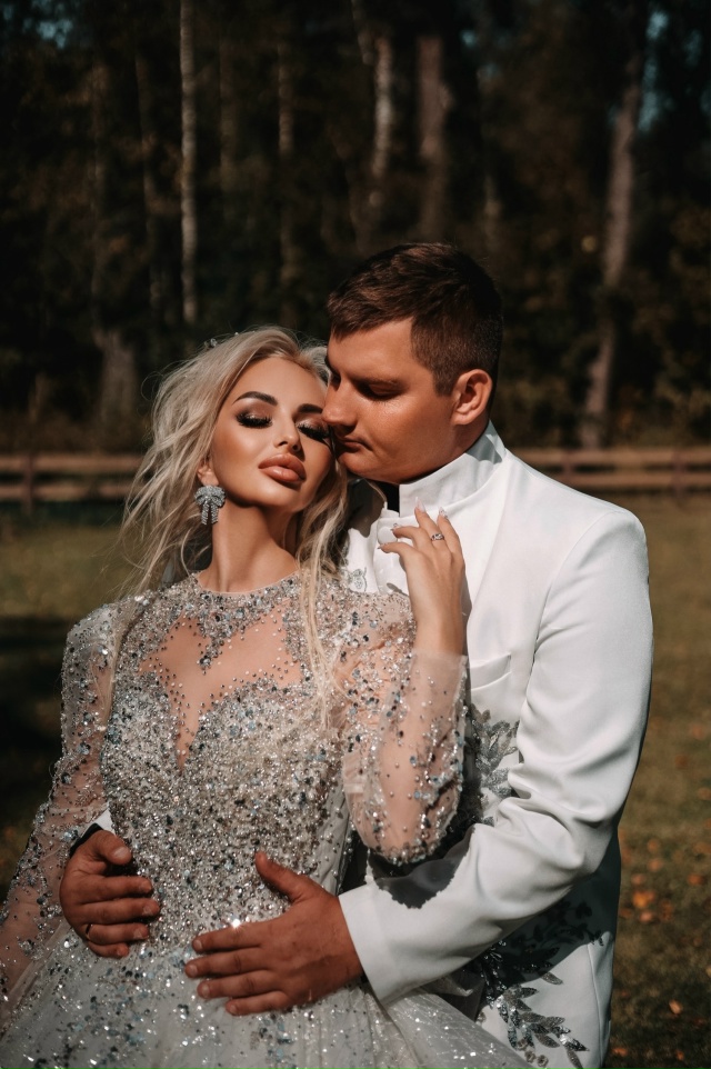 Всем привет🤍 отыграли не так давно свадьбу, хочу сказ?...