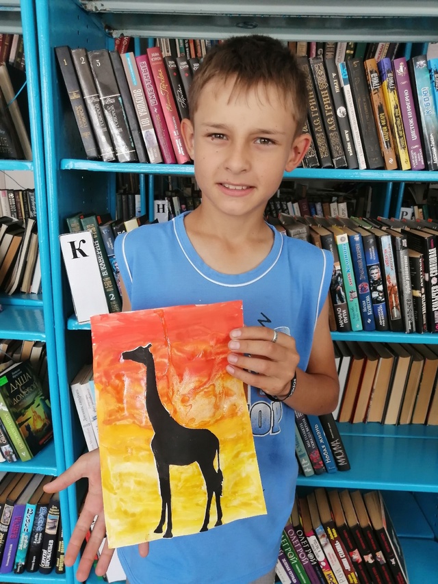 🦒ЖИРАФ НА ЗАКАТЕ 🦒
В Чистопольской сельской библиот...