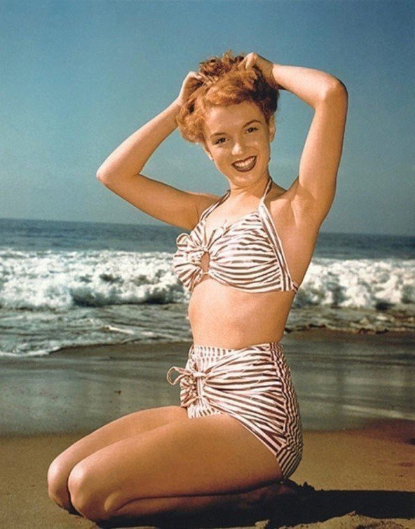 Мэрилин Монро в юности была просто нереальной красотк?...