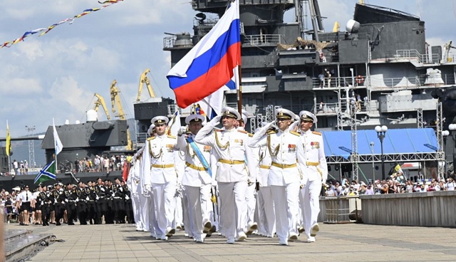 День ВМФ России – гордимся славными традициями! 🌊⚓
...