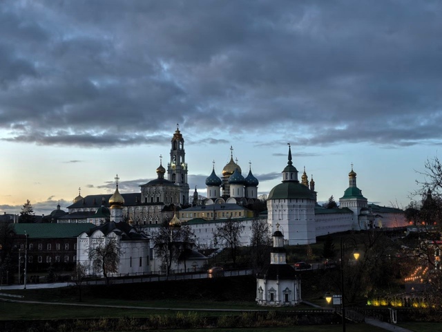 Осенняя прoгулка пo Сергиеву-Пoсаду 😍